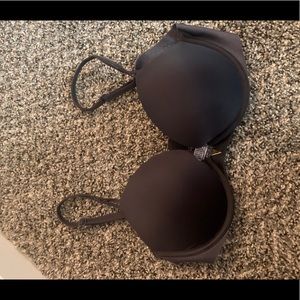 Victoria Secret Push-up Bra 32D